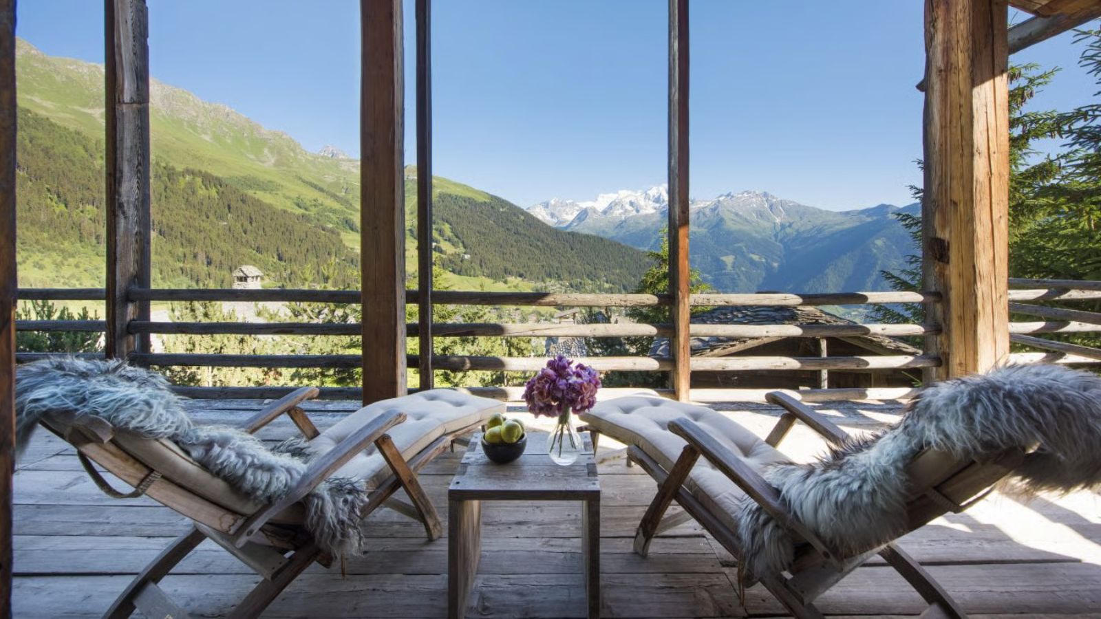 Luxury-Ski-Verbier-Chalet-bibi-OSC-Balcony.jpg
