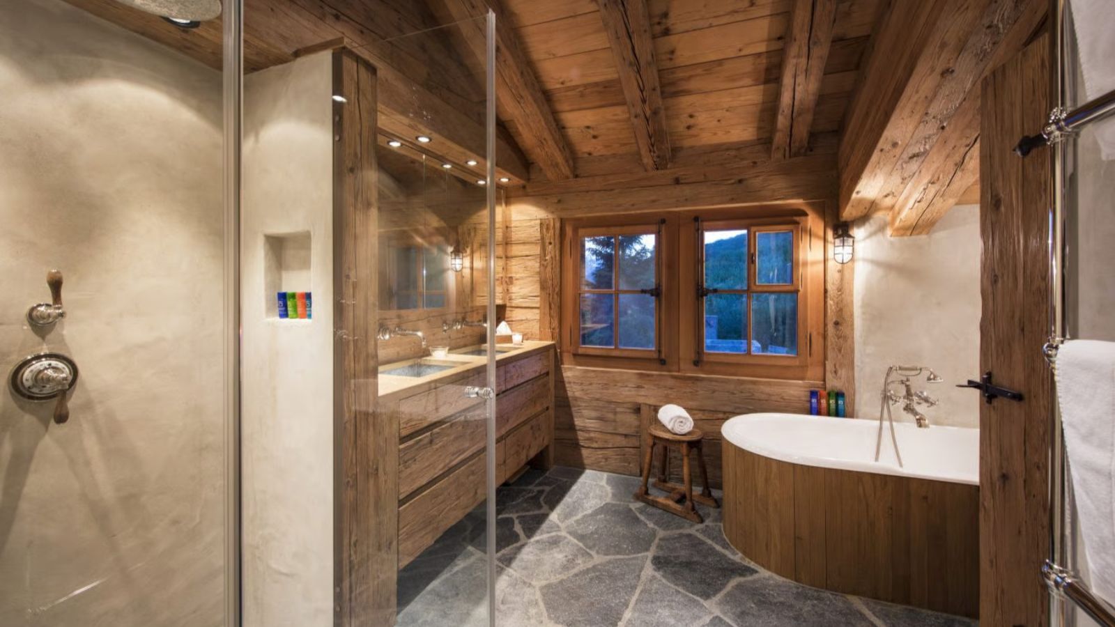 Luxury-Ski-Verbier-Chalet-bibi-OSC-Bathroom.jpg