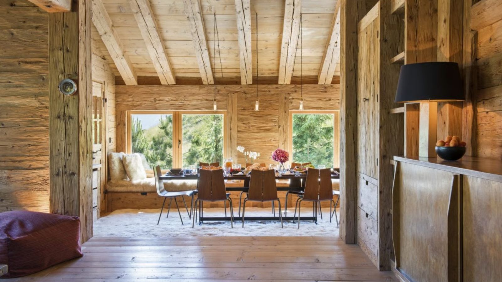 Luxury-Ski-Verbier-Chalet-bibi-OSC-Dining1.jpg