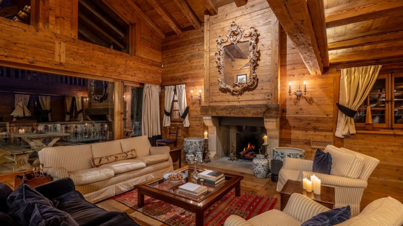 Luxury-Ski-Verbier-Chalet-lalapanzi-OSC-Mainlounge1.jpg