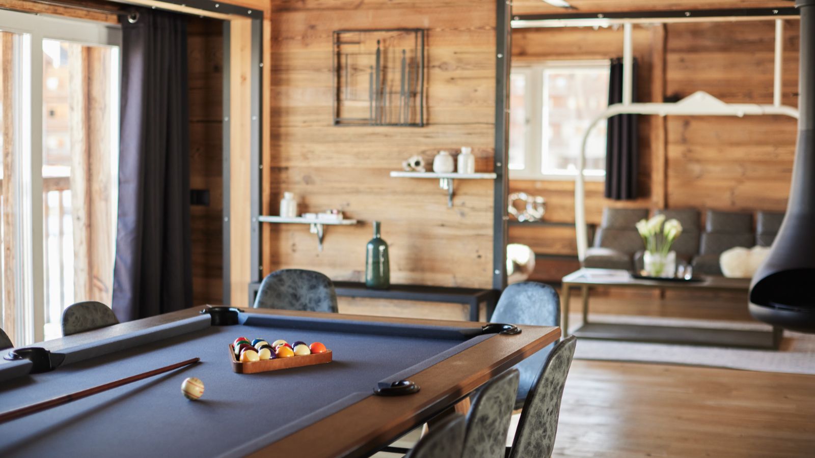 Luxury-Ski-Tignes-Chalet Merveilles-OSC-Pool Table.jpg