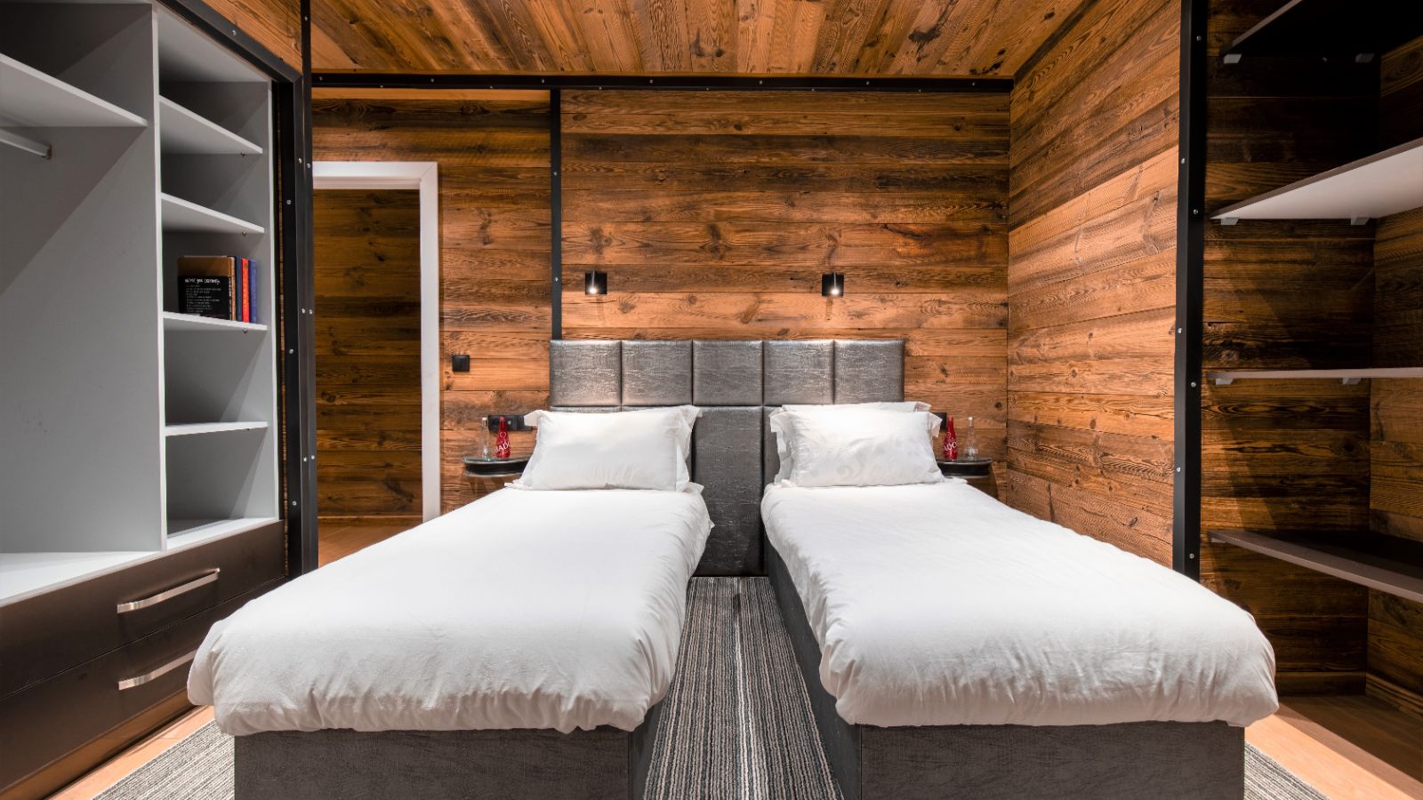 Luxury-Ski-Tignes-Chalet Merveilles-OSC-Twin (2).jpg