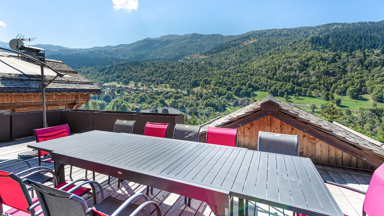 Luxury-Ski-Chalet-Meribel-Chalet-Kashmir-Oxford-Ski-Terrace.jpg