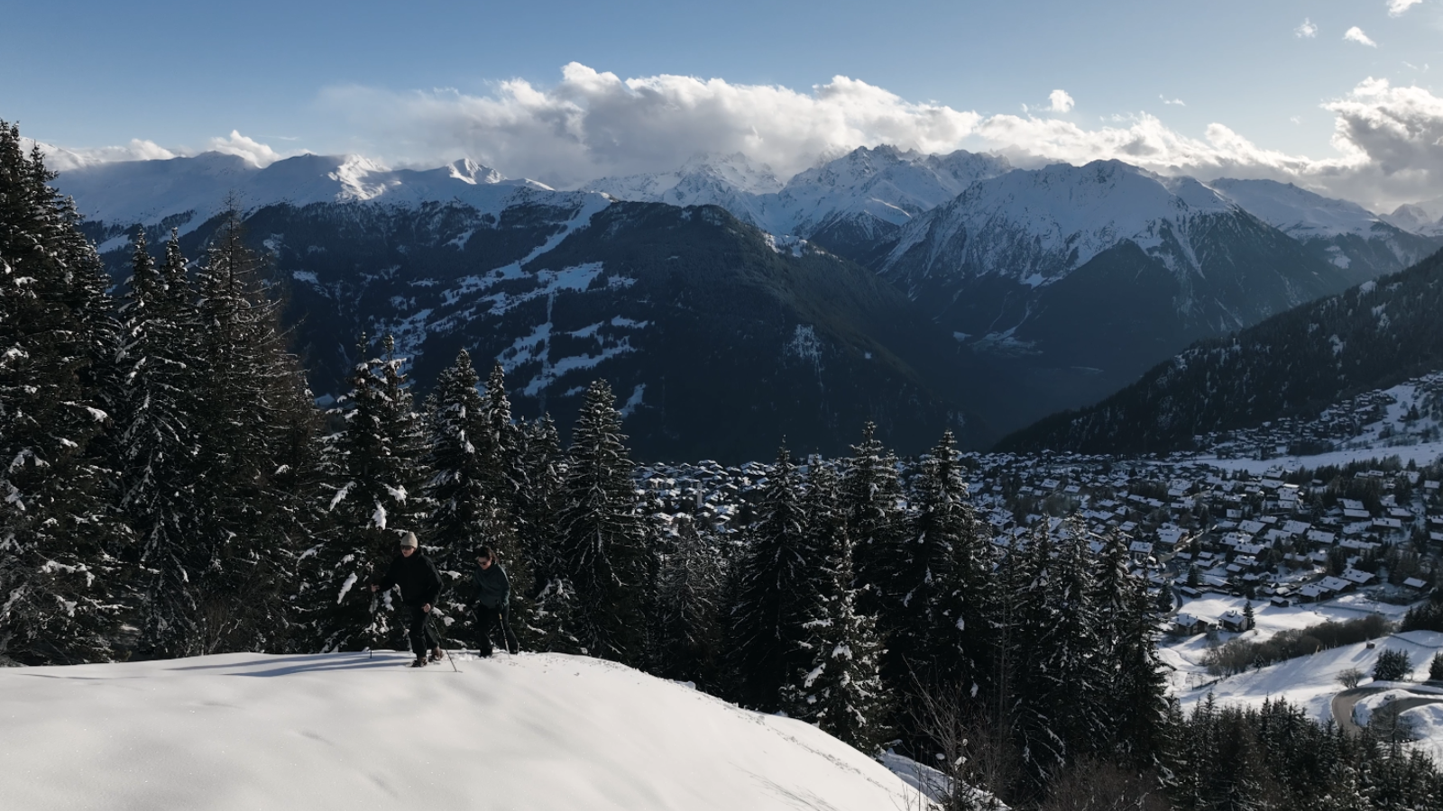 Luxury-Ski-Chalet-Verbier -The Lodge -OSC-Ski.png