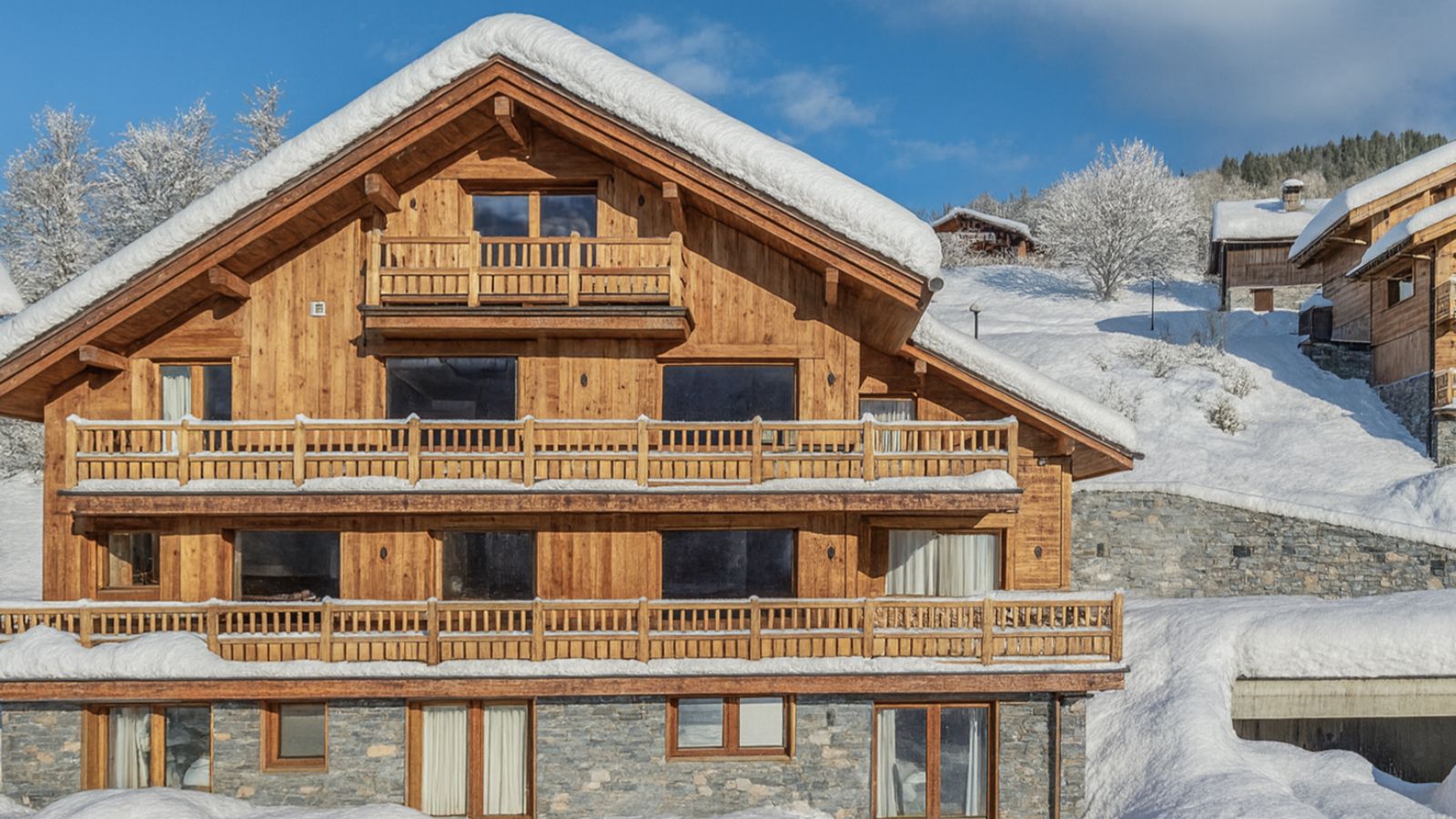 Luxury-Ski-Chalet-Meribel-Chalet-Carriaz-Oxford-Ski-Exterior.jpg