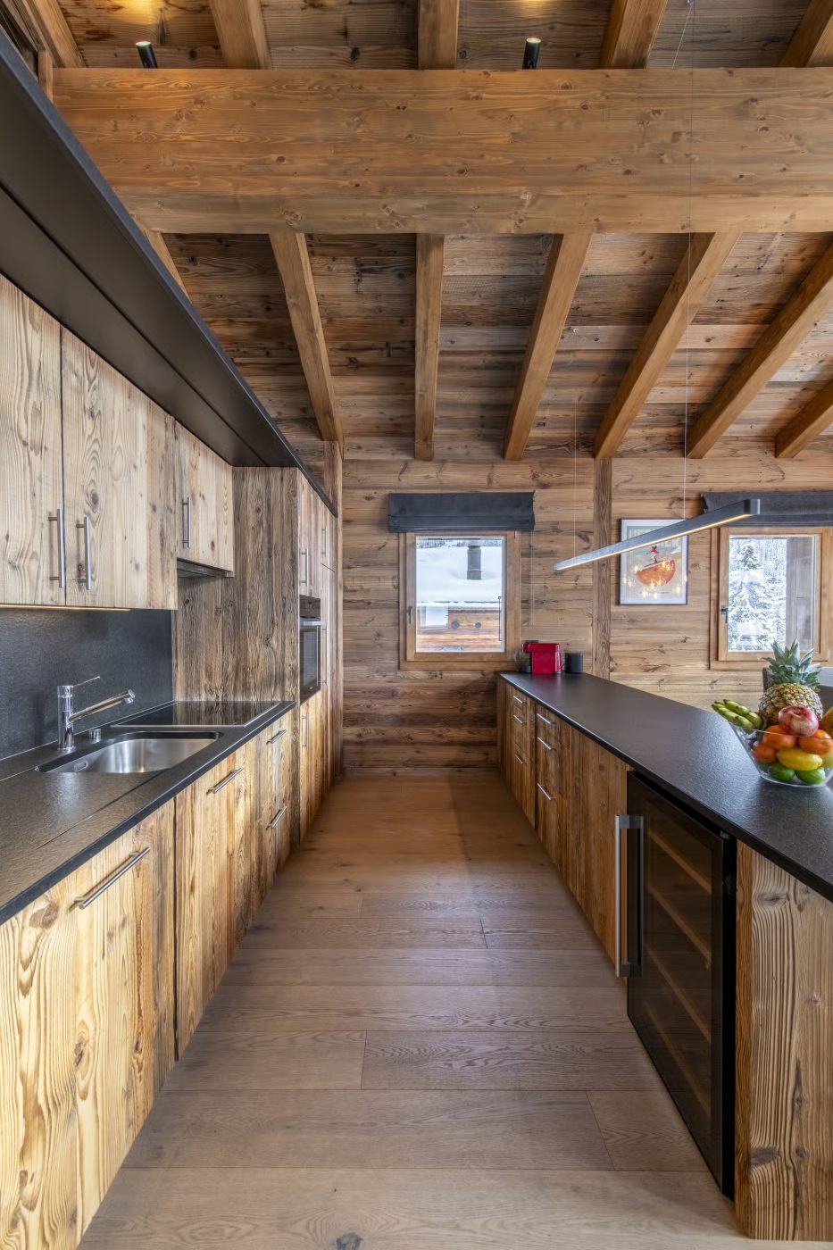 Luxury-Ski-Chalet-Verbier-Chalet Cortil-OSC-Kitchen.jpg