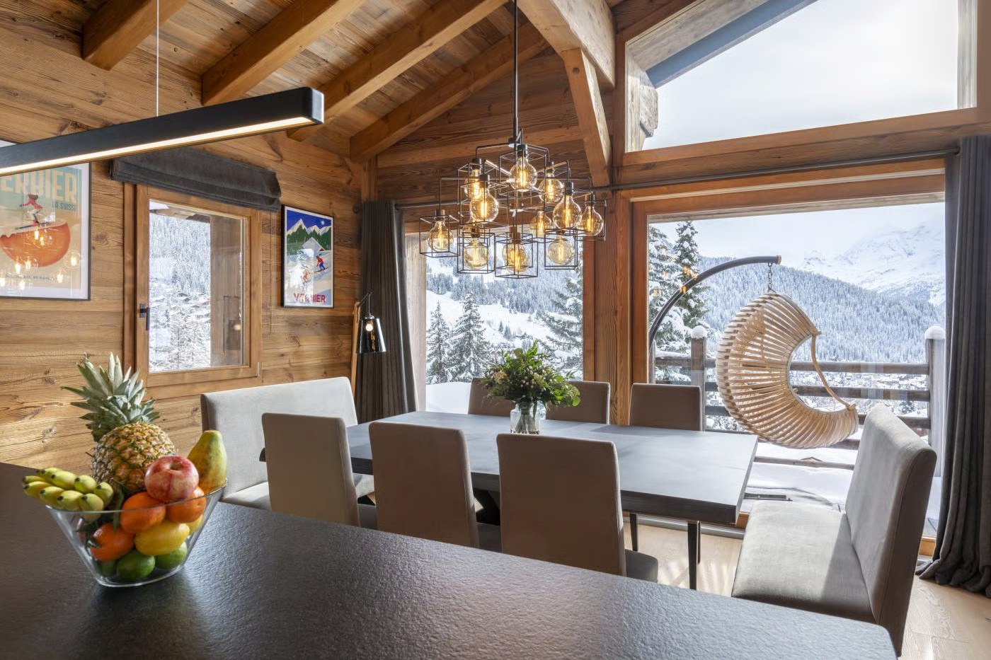 Luxury-Ski-Chalet-Verbier-Chalet Cortil-OSC-Dining.jpg