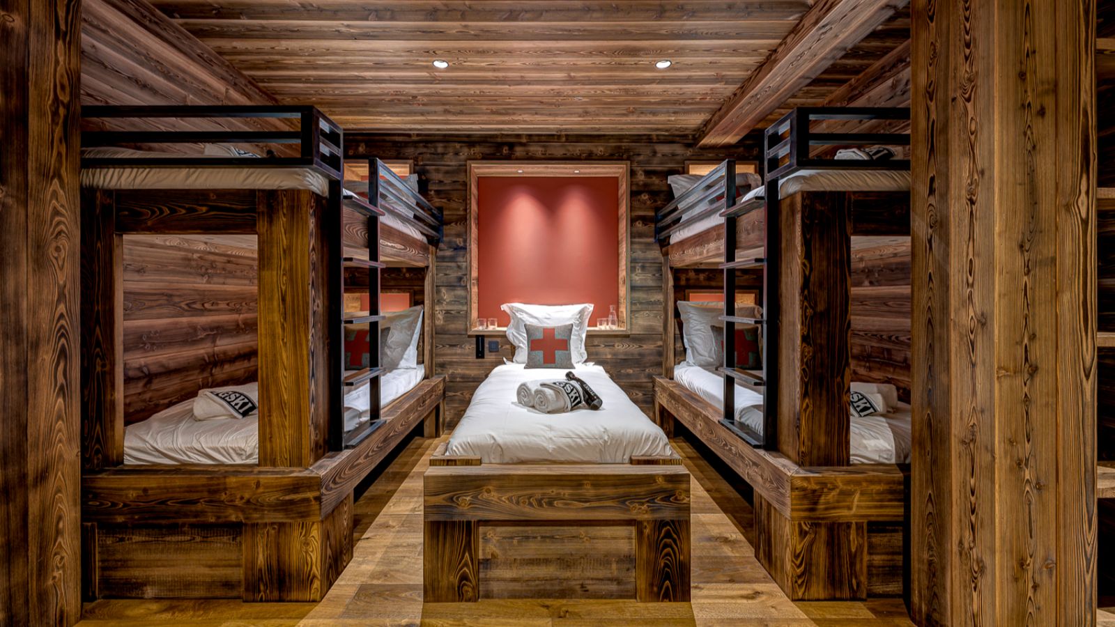 Luxruy-Ski-Chalet-Myriam-Meribel-OSC-Bunkroom.jpg