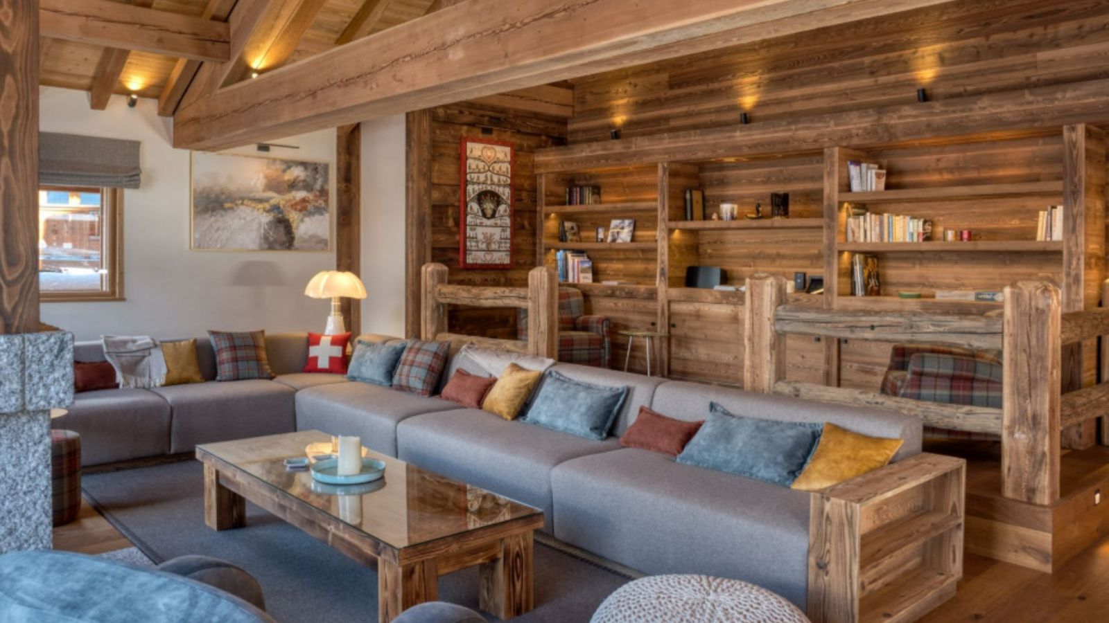 Luxruy-Ski-Chalet-Myriam-Meribel-OSC-Lounge.jpg