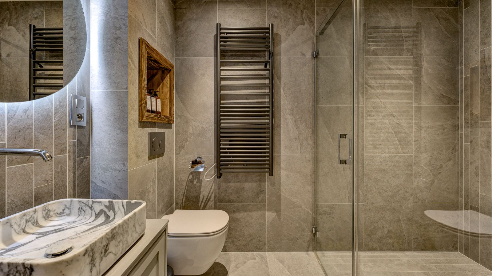 Luxury-Ski-Chalet-Morzine-Three Bears-OSC-Bathroom.jpg