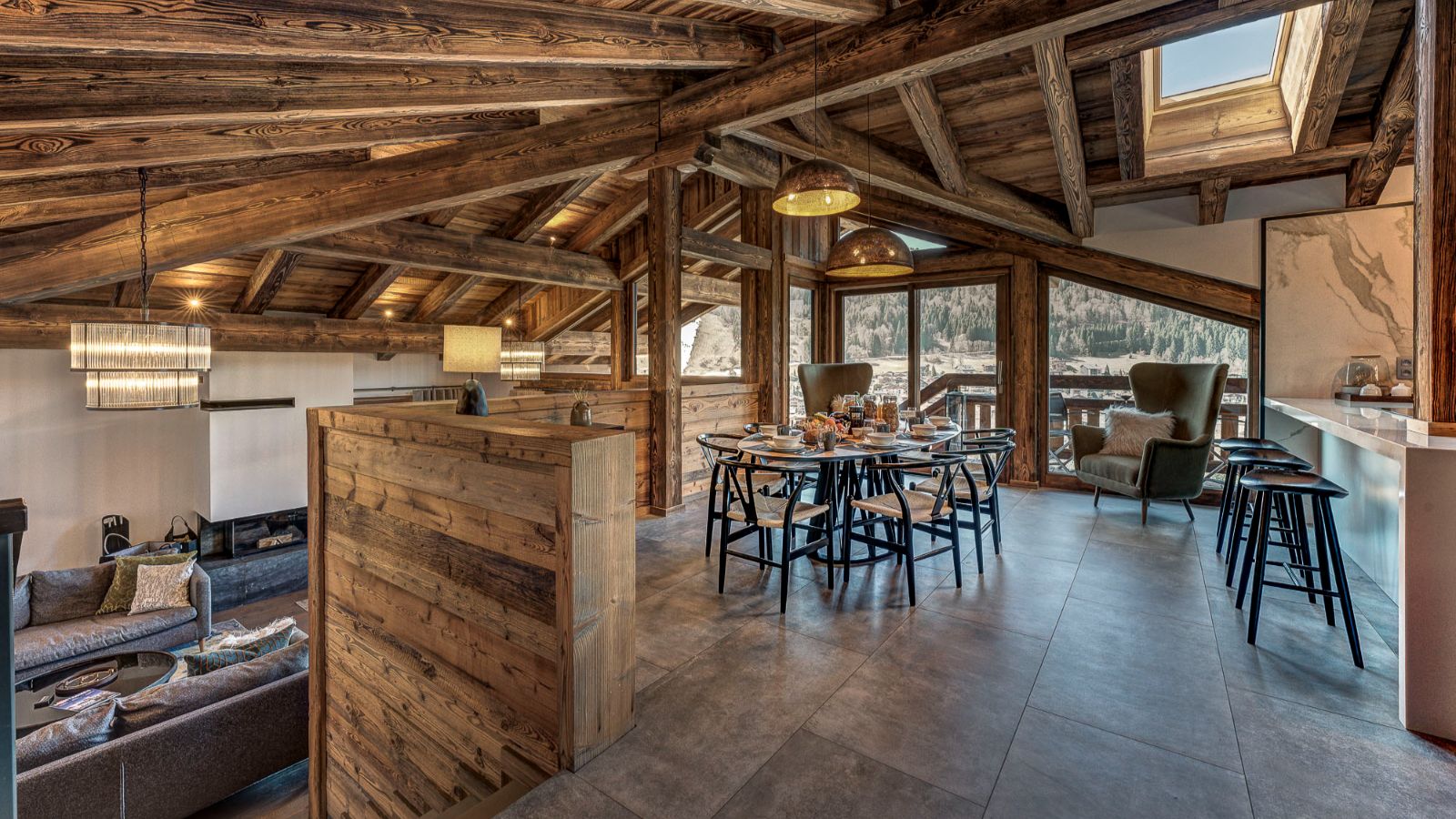 Luxury-Ski-Chalet-Morzine-Three Bears-OSC-Dining Room (2).jpg