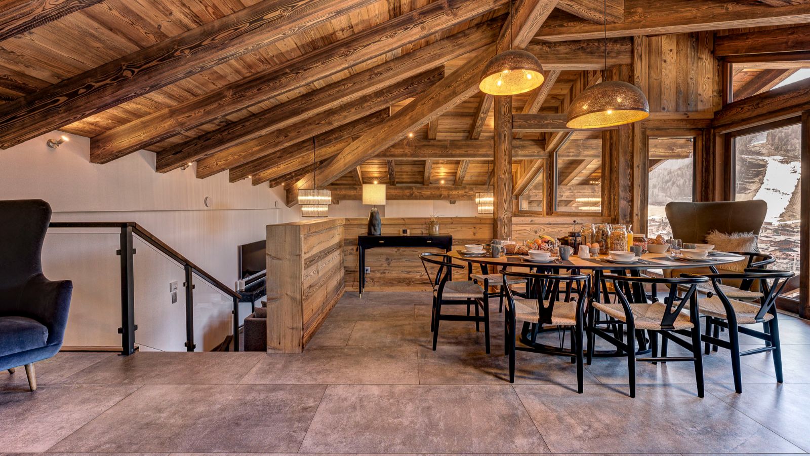 Luxury-Ski-Chalet-Morzine-Three Bears-OSC-Dining Room1.jpg