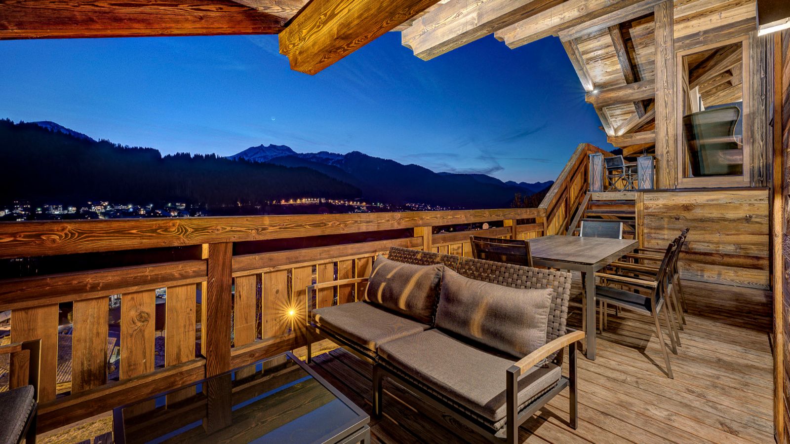 Luxury-Ski-Chalet-Morzine-Three Bears-OSC-Balcony.jpg
