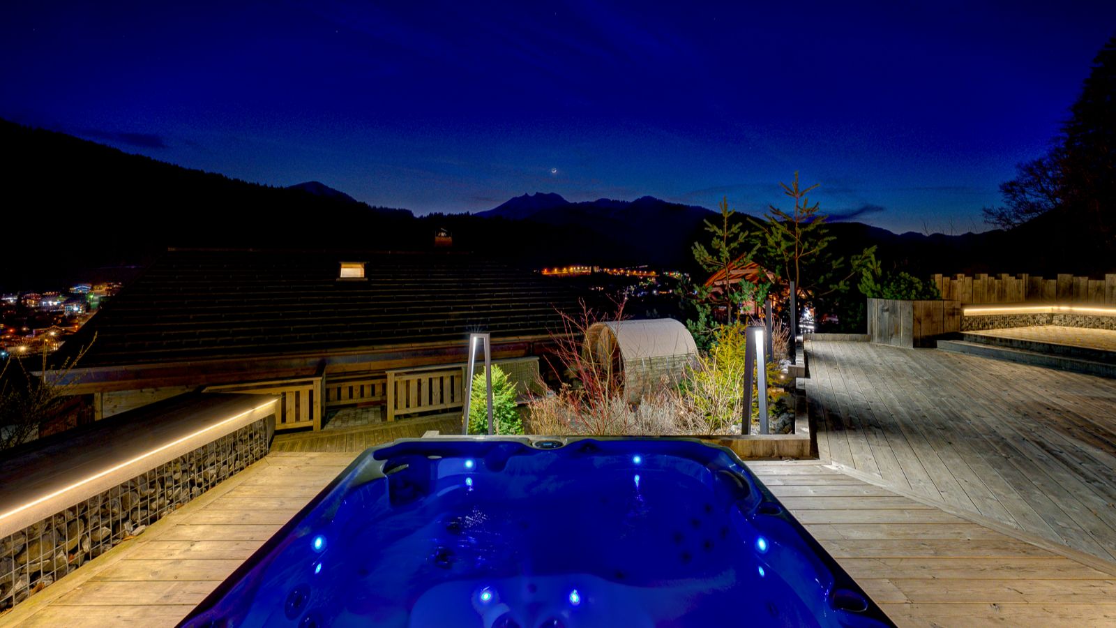 Luxury-Ski-Chalet-Morzine-Goldilocks-OSC (14).jpg