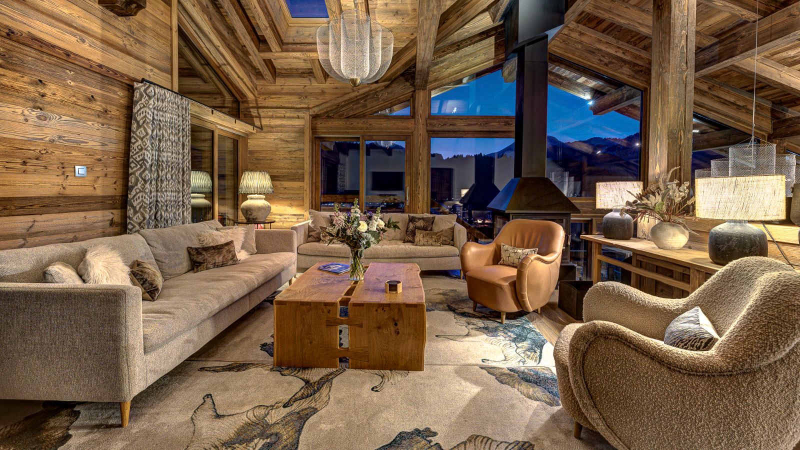 Luxury-Ski-Chalet-Morzine-Goldilocks-OSC-.jpg