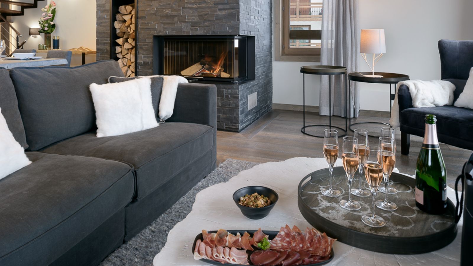 Penthouse Koh I Nor