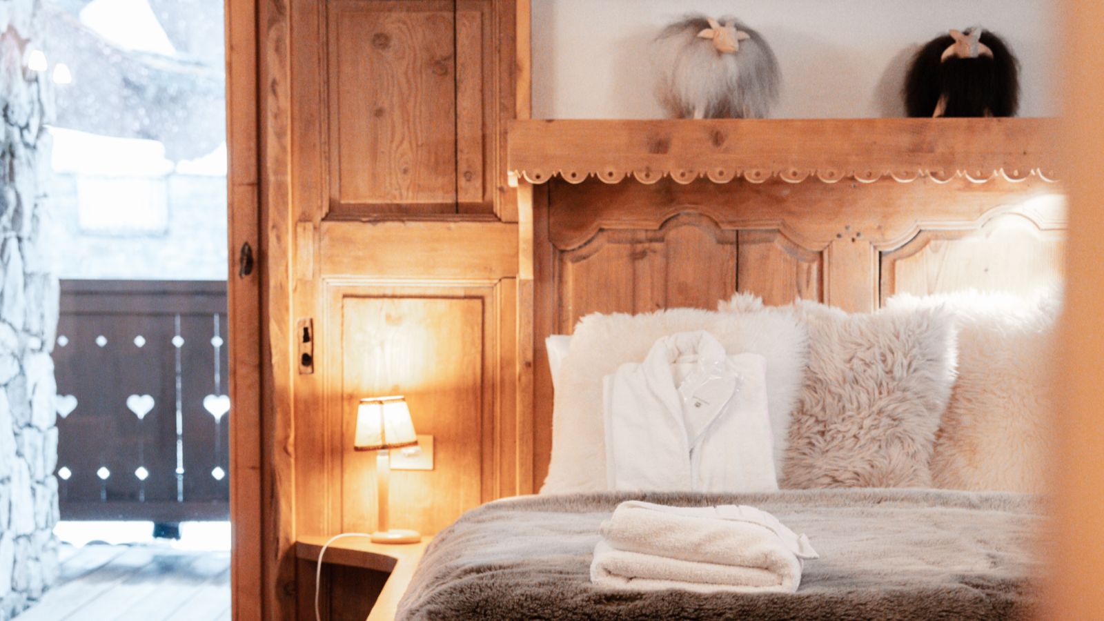 Luxury-Ski-Chalet-Vald'Isere-Chalet-Ananda-OSC- (32).jpg