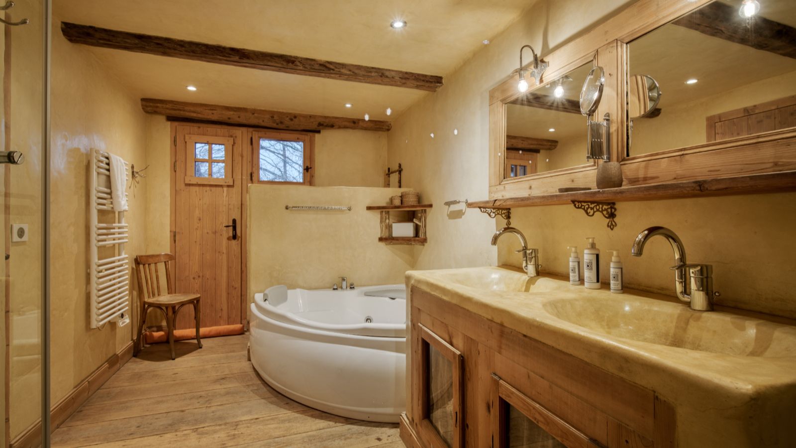 Luxury-Ski-Chalet-Vald'Isere-Chalet-Ananda-OSC-Bathroom (2).jpg