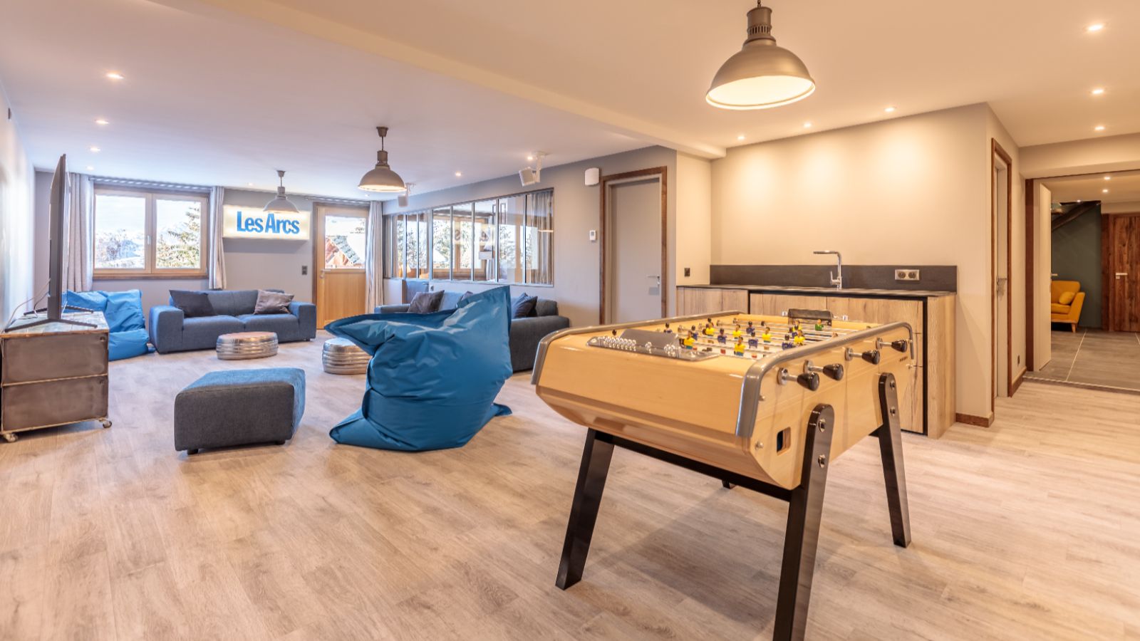 Luxury-Ski-Chalet-Les-Arc-Chalet-La -Source-arc-1800- OSC-Gamesroom.jpg
