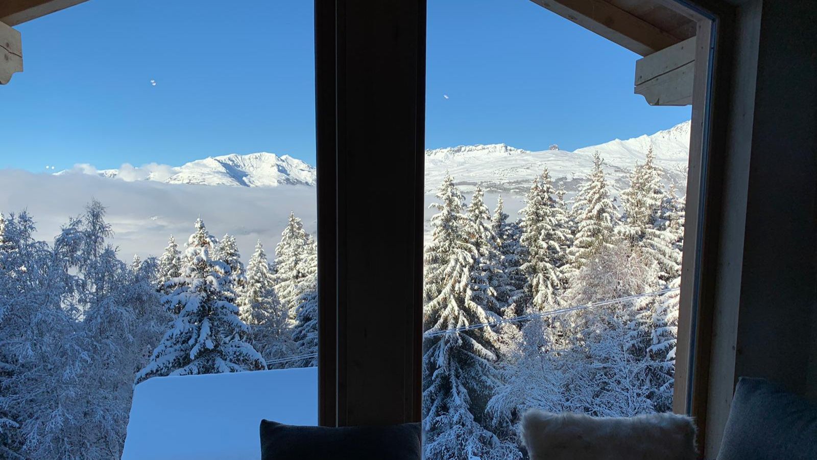 Luxury-Ski-Chalet-Les-Arc-Chalet-La -Source-arc-1800- OSC-View.jpg