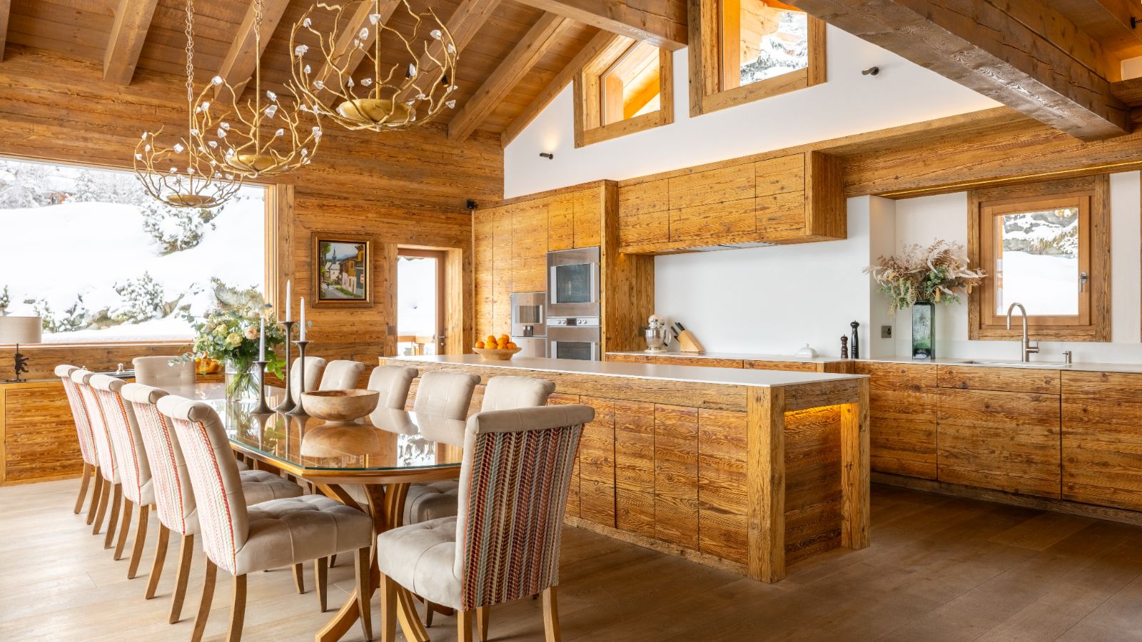 Luxury-Ski-Chalet-Verbier-ChaletLesEtrennes-OSC-Dining (2).jpg