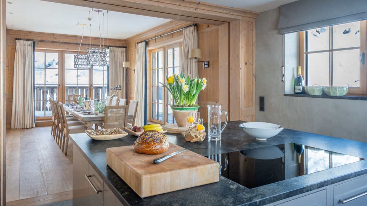 Luxury-Ski-Chalet-Verbier-Skyfall-Penthouse-OSC-Kitchen Dining.jpg