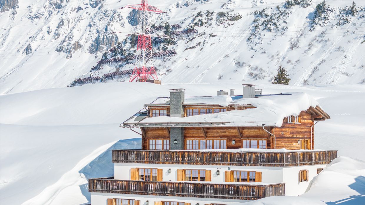 Luxury-Ski-Chalet-Verbier-Skyfall-Penthouse-OSC-Chalet.jpg