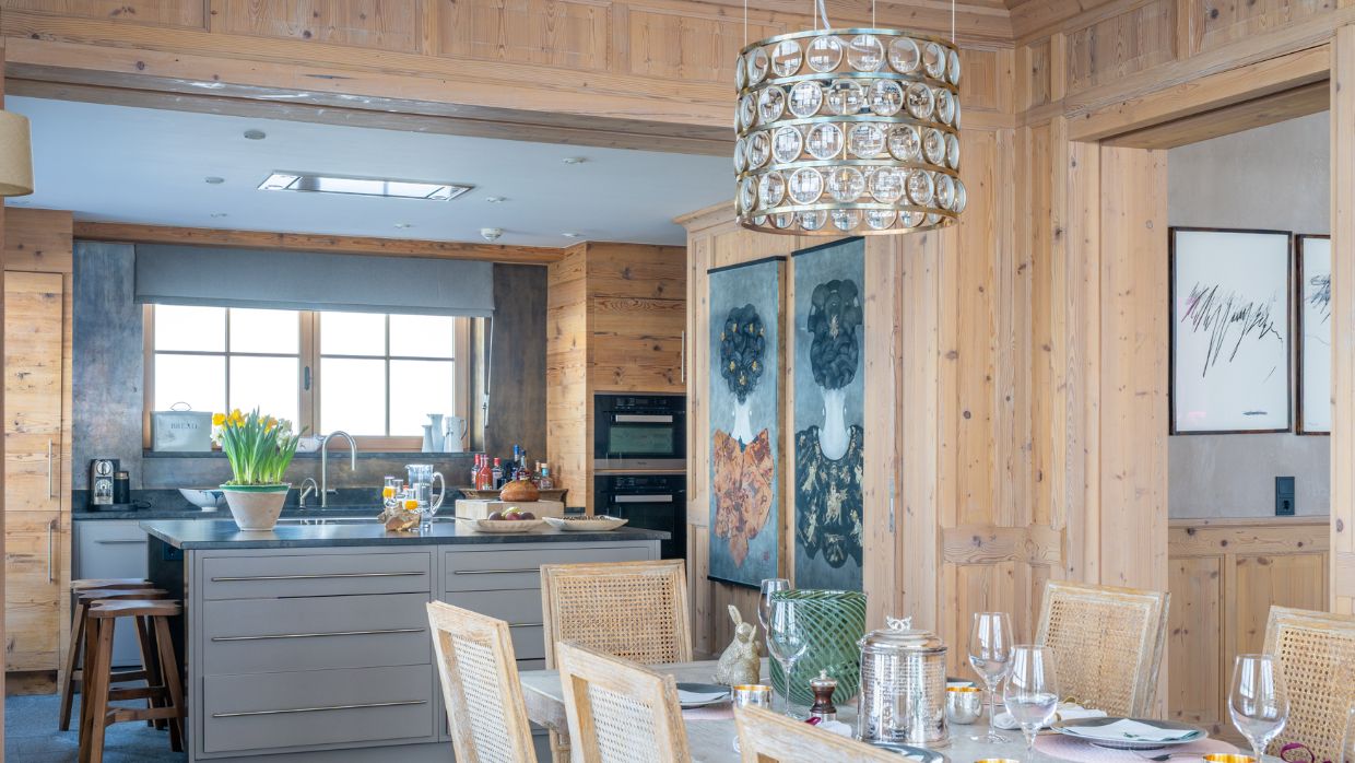 Luxury-Ski-Chalet-Verbier-Skyfall-Penthouse-OSC-Dining (2).jpg