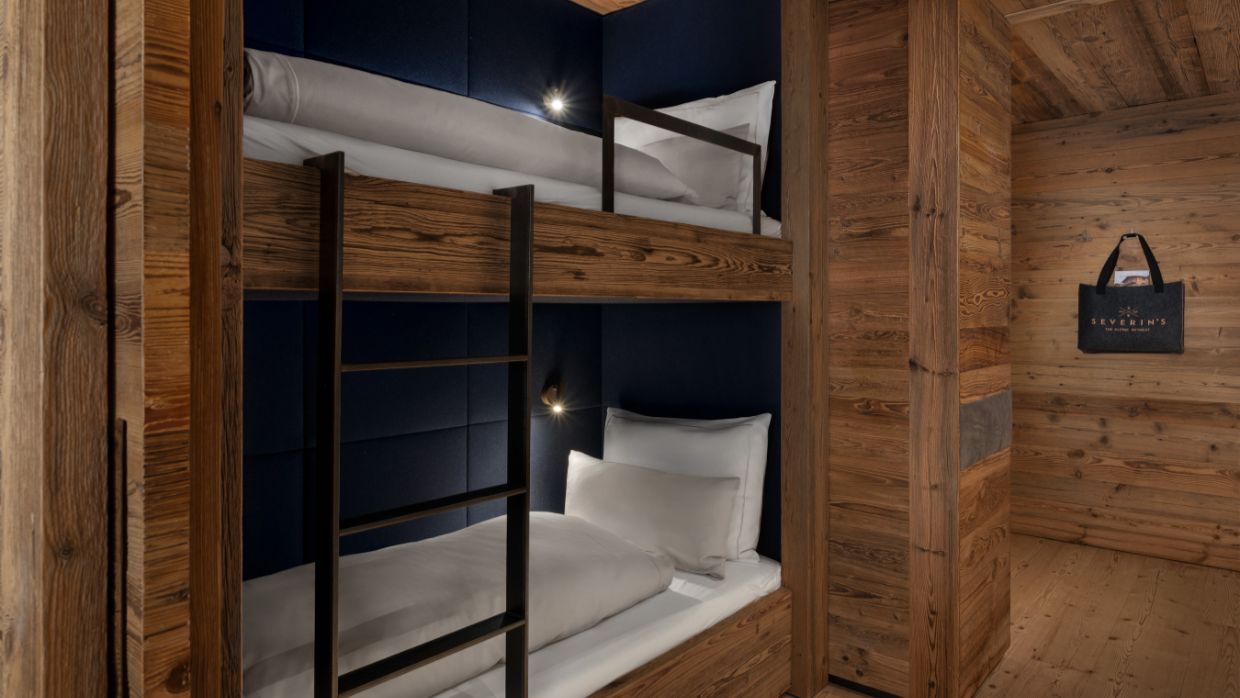 Luxury-Ski-Hotel-Lech-Severins-OSC-Bunkroom (2).jpg