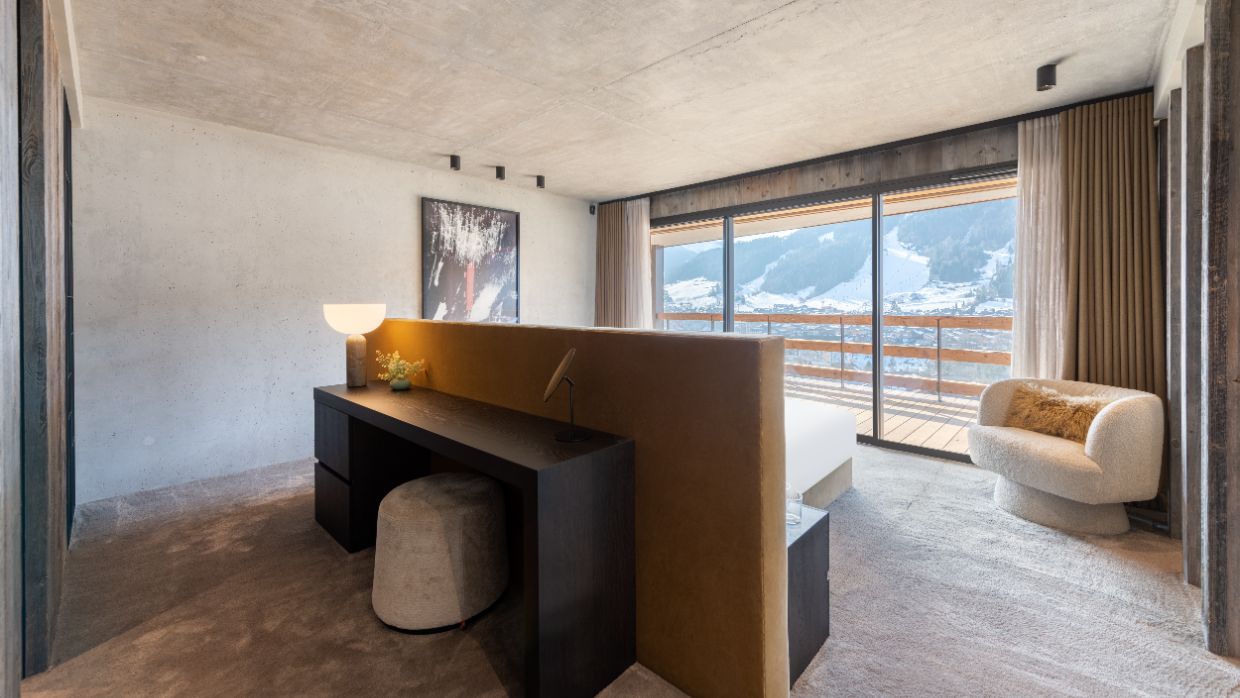 Luxury-Ski-Chalet-Morzine-Chalet-Bisou-OSC-Bedroom (3).jpg