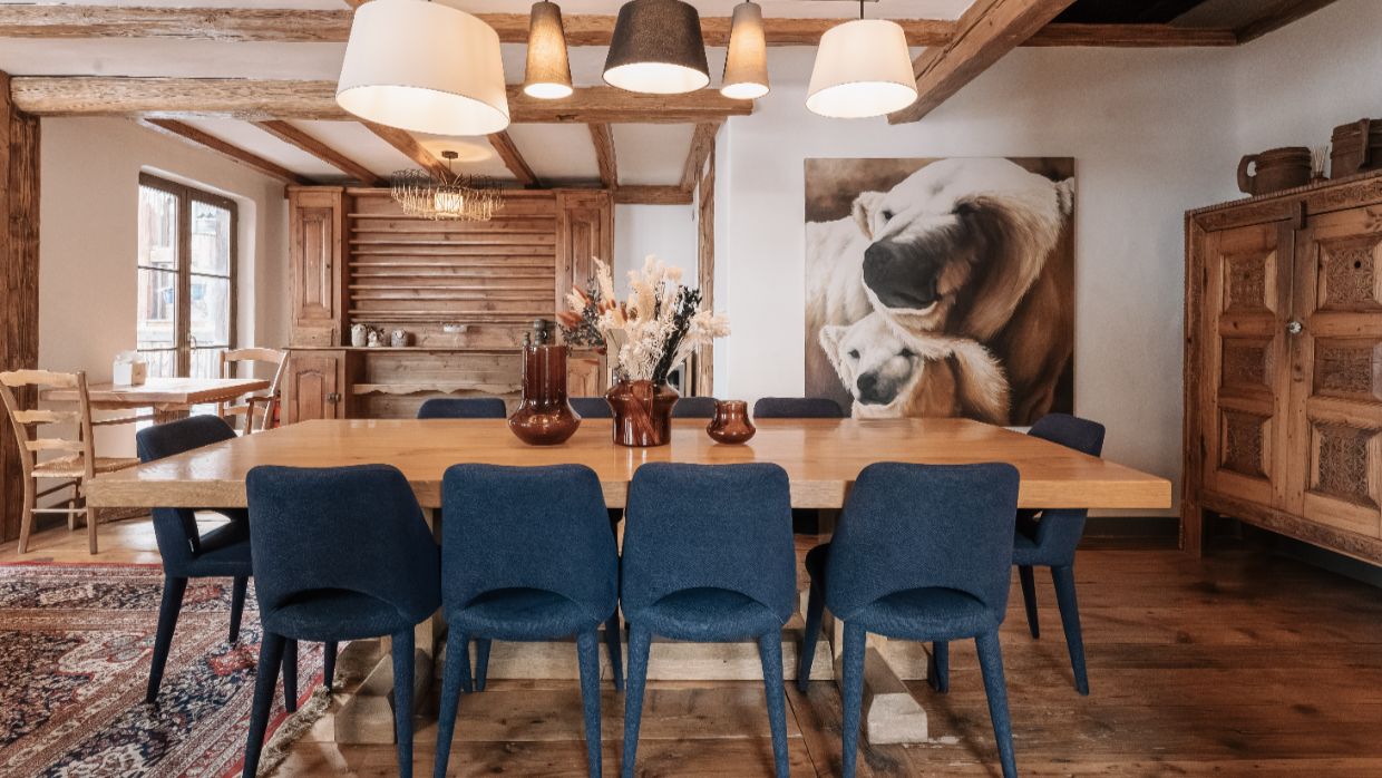 Luxury-Ski-Chalet-Le Alice-OSC-Dining.jpg