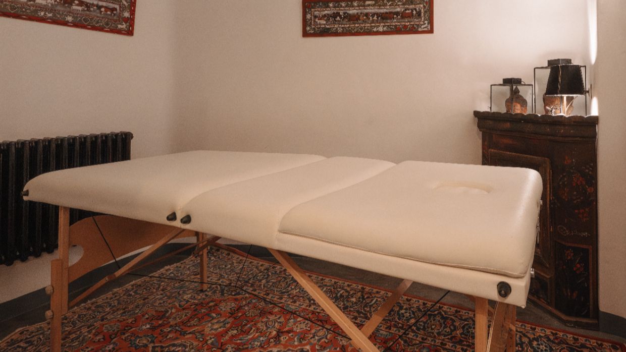 Luxury-Ski-Chalet-Le Alice-OSC-Massage room.jpg