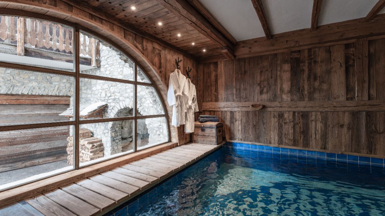 Luxury-Ski-Chalet-Le Alice-OSC-Pool (3).jpg