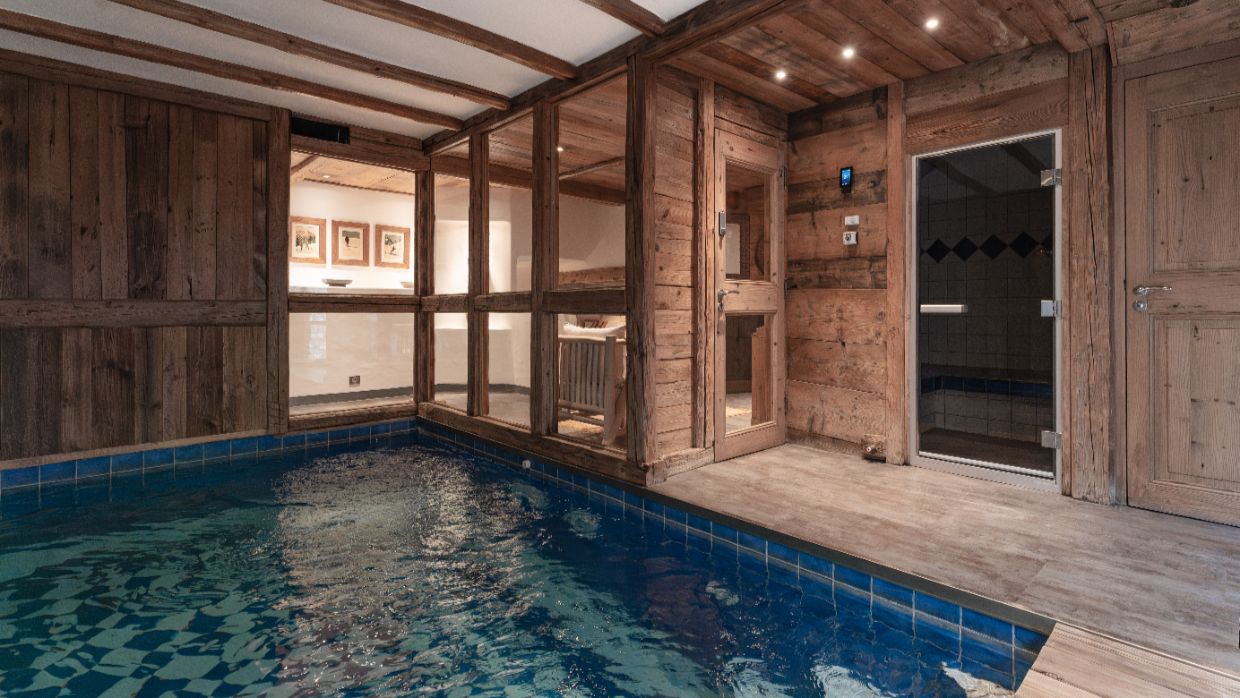 Luxury-Ski-Chalet-Le Alice-OSC-Pool.jpg