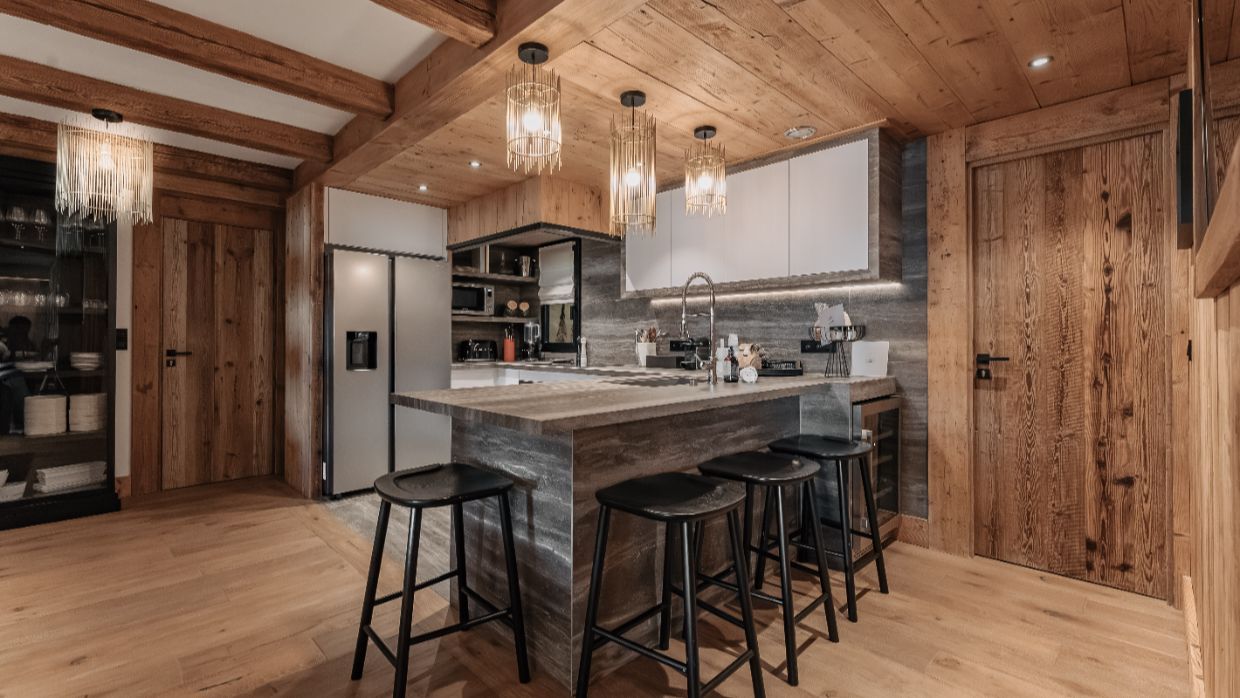 Luxury-Ski-Chalet-Le-Best -View-OSC-Kitchen (2).jpg