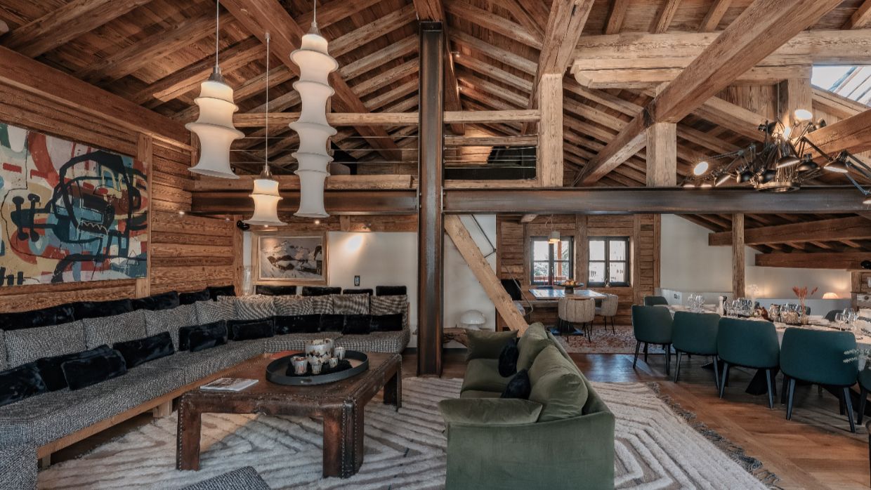 Luxury-Ski-Chalet-Vald'Isere-La Face-OSC-Lounge (3).jpg