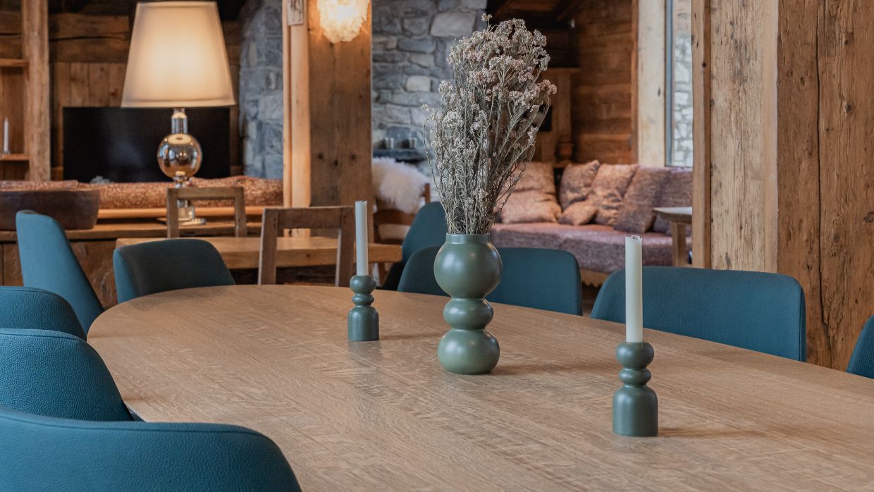 Luxury-Ski-Chalet-Val d'Isere-LeMarie-OSC-Dining (4).jpg