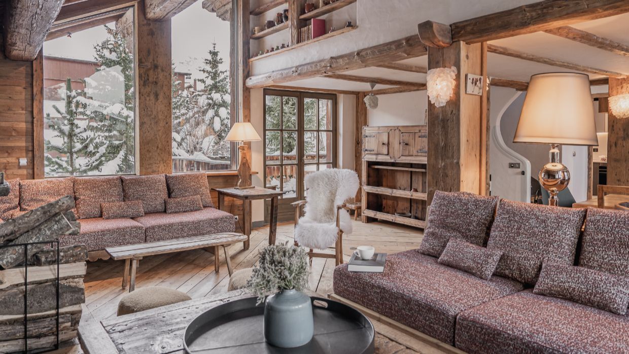 Luxury-Ski-Chalet-Val d'Isere-LeMarie-OSC-Lounge.jpg