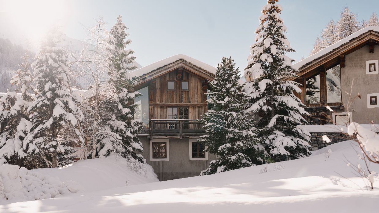 Luxury-Ski-Chalet-Val d'Isere-LeMarie-OSC-Chalet (1).jpg