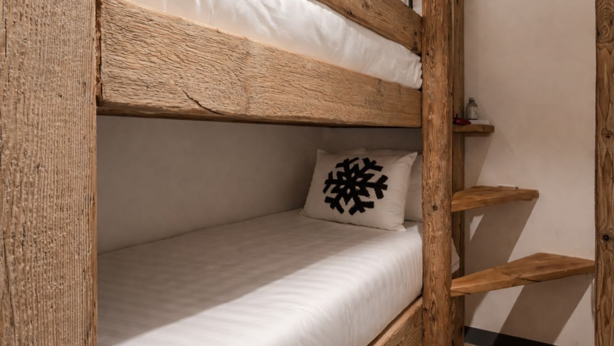 Luxury-Ski-Chalet-Val'dIsere-Le-Penthouse-Savoie-OSC-Bunkroom.jpg