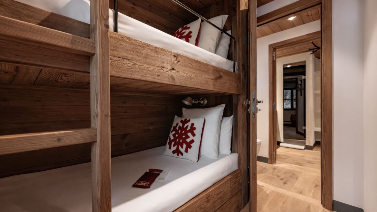 Luxury-Ski-Chalet-Val'dIsere-Le Papillion-OSC -Bunkroom (2).jpg