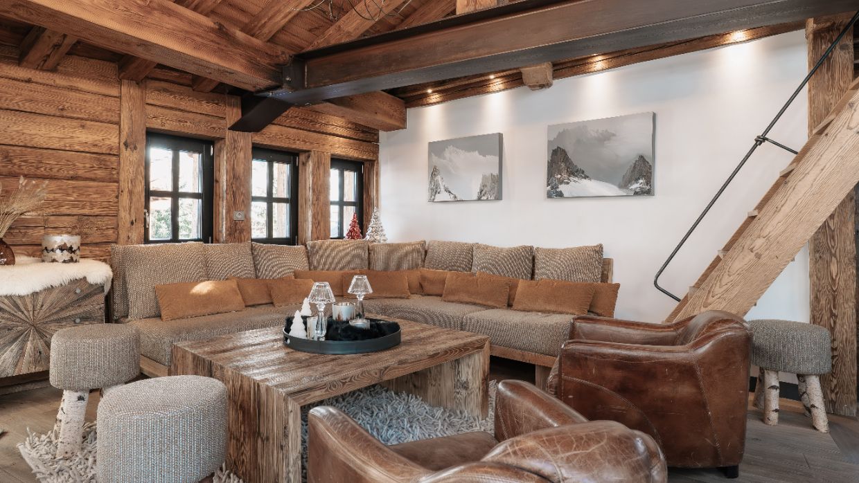 Luxury-Ski-Chalet-Val'dIsere-Le Papillion-OSC -Lounge (1).jpg