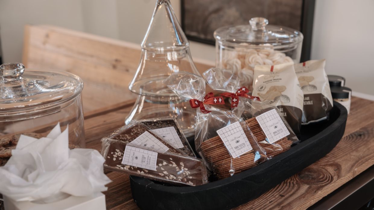 Luxury-Ski-Chalet-Val'dIsere-Le Papillion-OSC -Snacks.jpg