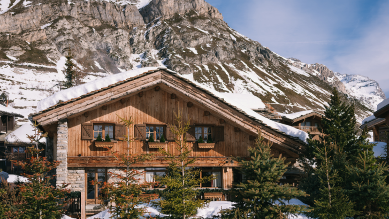 Luxury-Ski-Chalet-Val 'dIsere-Chalet-Schuss-OSC-Chalet.png