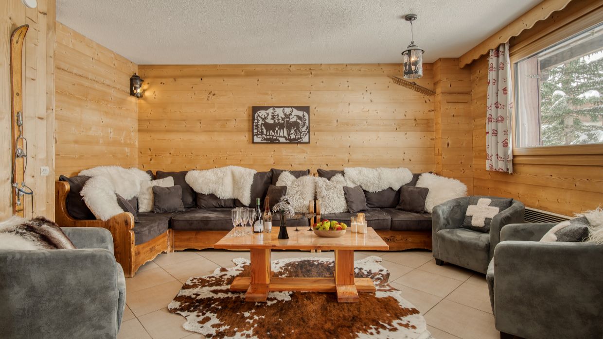 Luxury-Ski-Chalet-Tigne-Chalet Armoise-OSC-Lounge (5).jpg
