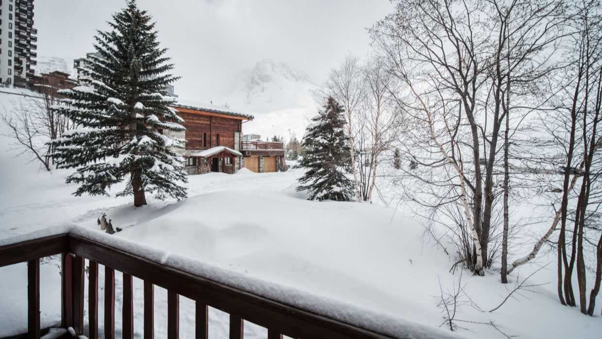 Luxury-Ski-Chalet-Tigne-Chalet Armoise-OSC-View.jpg
