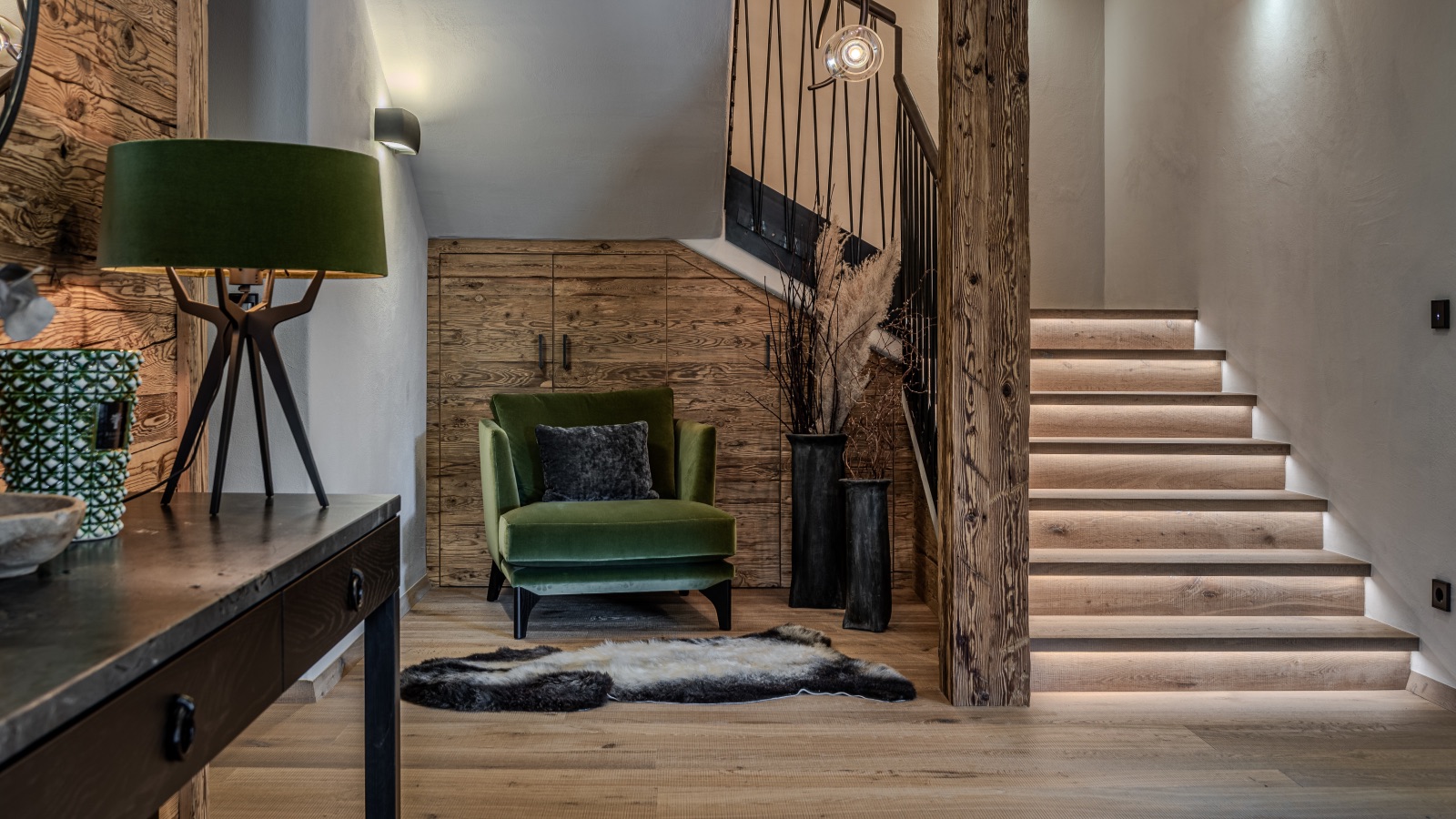 Luxury-Ski-Chalet-Kitzbuhel-Chalet-Summit-Oxford-Ski-Hall.jpg