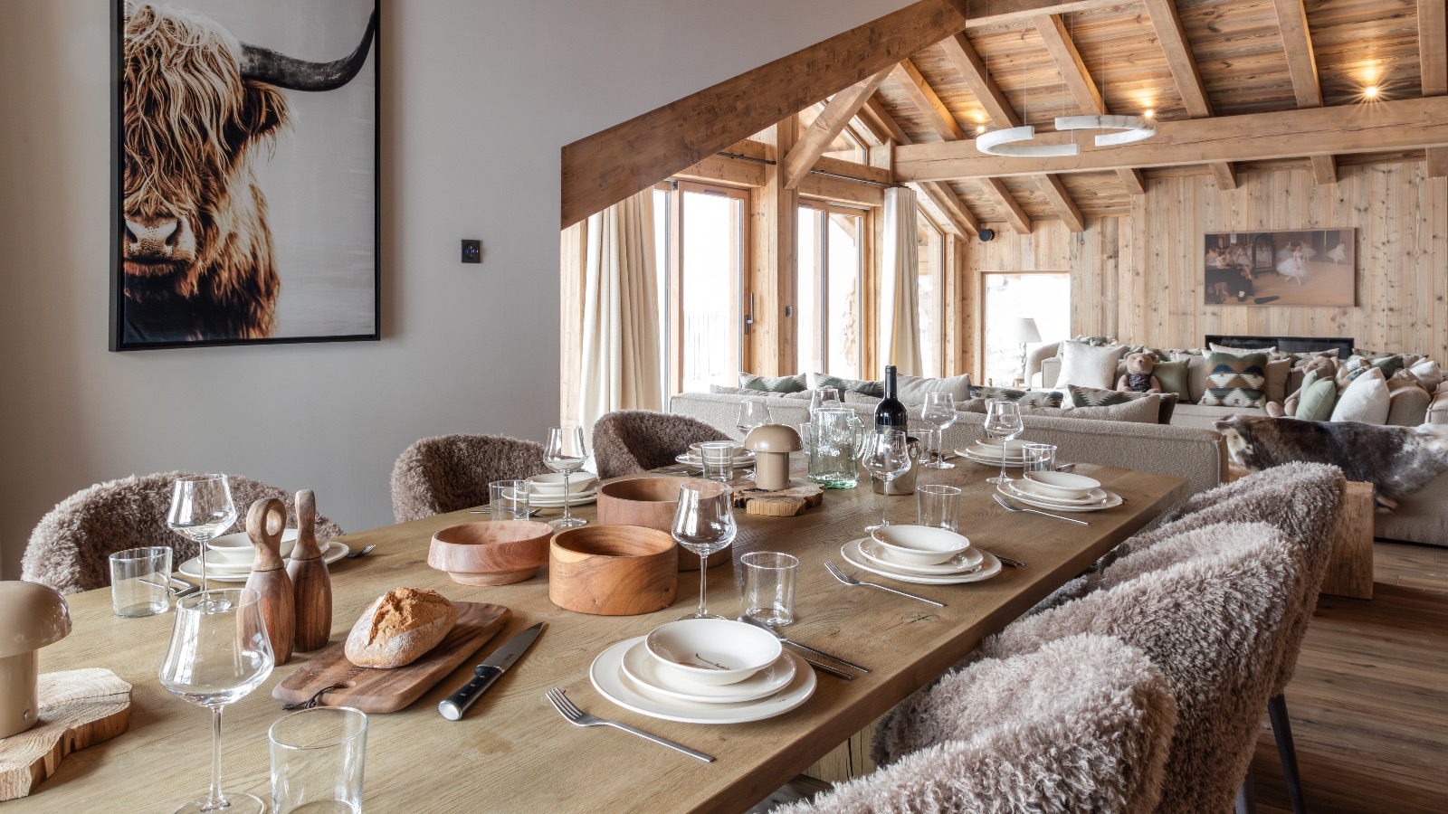 Luxury-Ski-Chalet-St-Martin-De-Belleville-Montana-Oxford-Ski-Dining.jpg