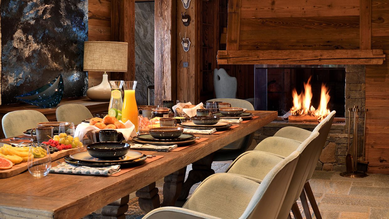 Luxury-Ski-Chalet-Meribel-Chalet Cristal-OSC -Dining (1).jpg