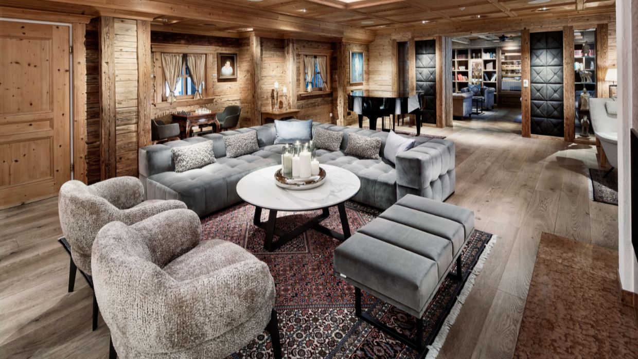 Luxury-Ski-Hotel-Oberlech-Burg Vital-OSC-Lobby (2).jpg